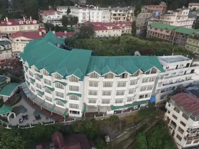 Crescent Resort - Darjeeling